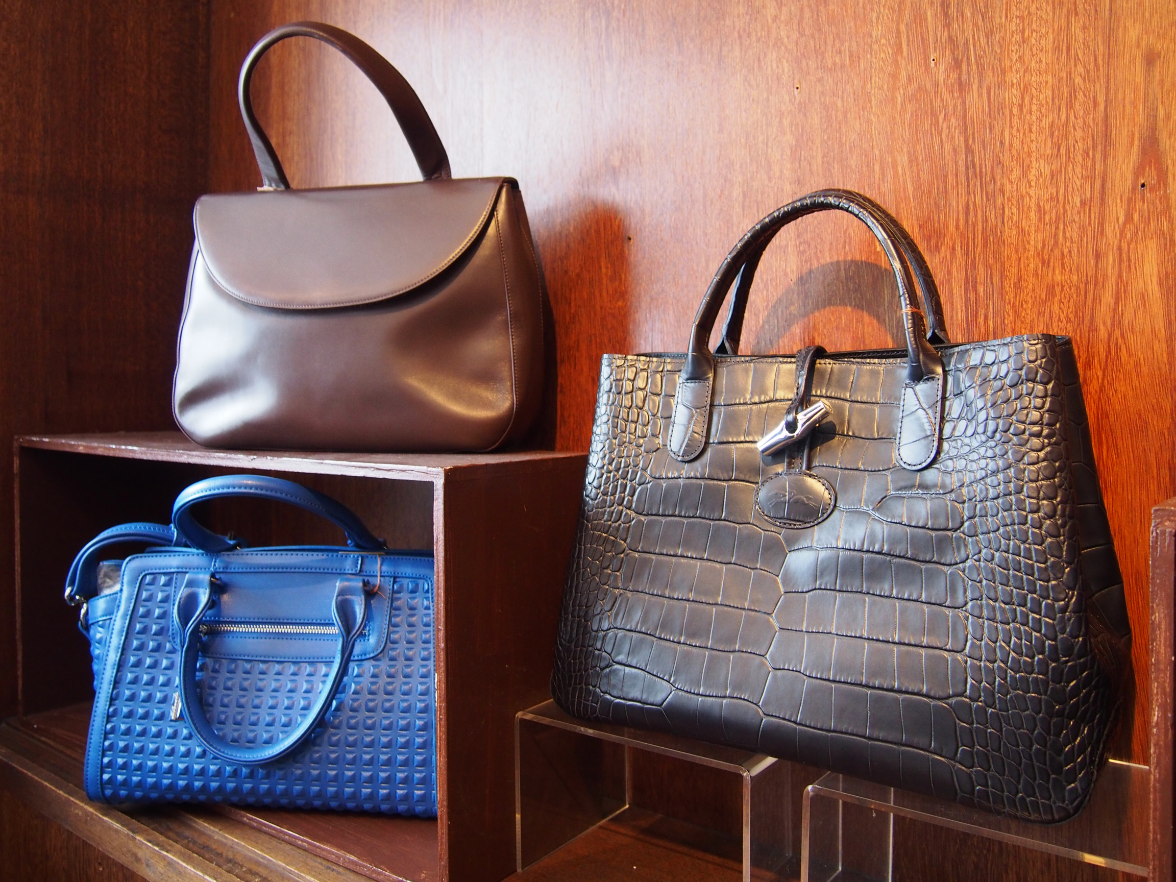 ブランド物の毛皮も格安